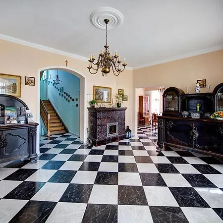 Boros Kastély Villa *