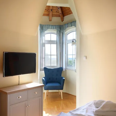 Villa Boros Kastély *