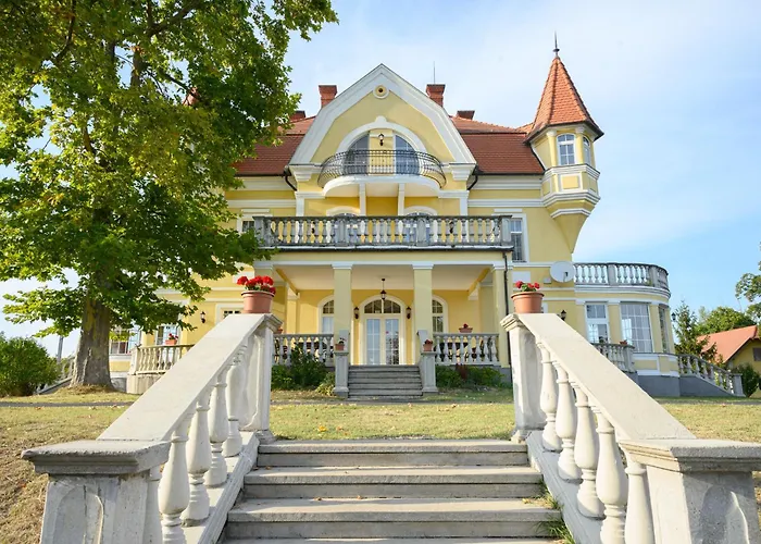Boros Kastely Vendeghaz Villa Fonyód